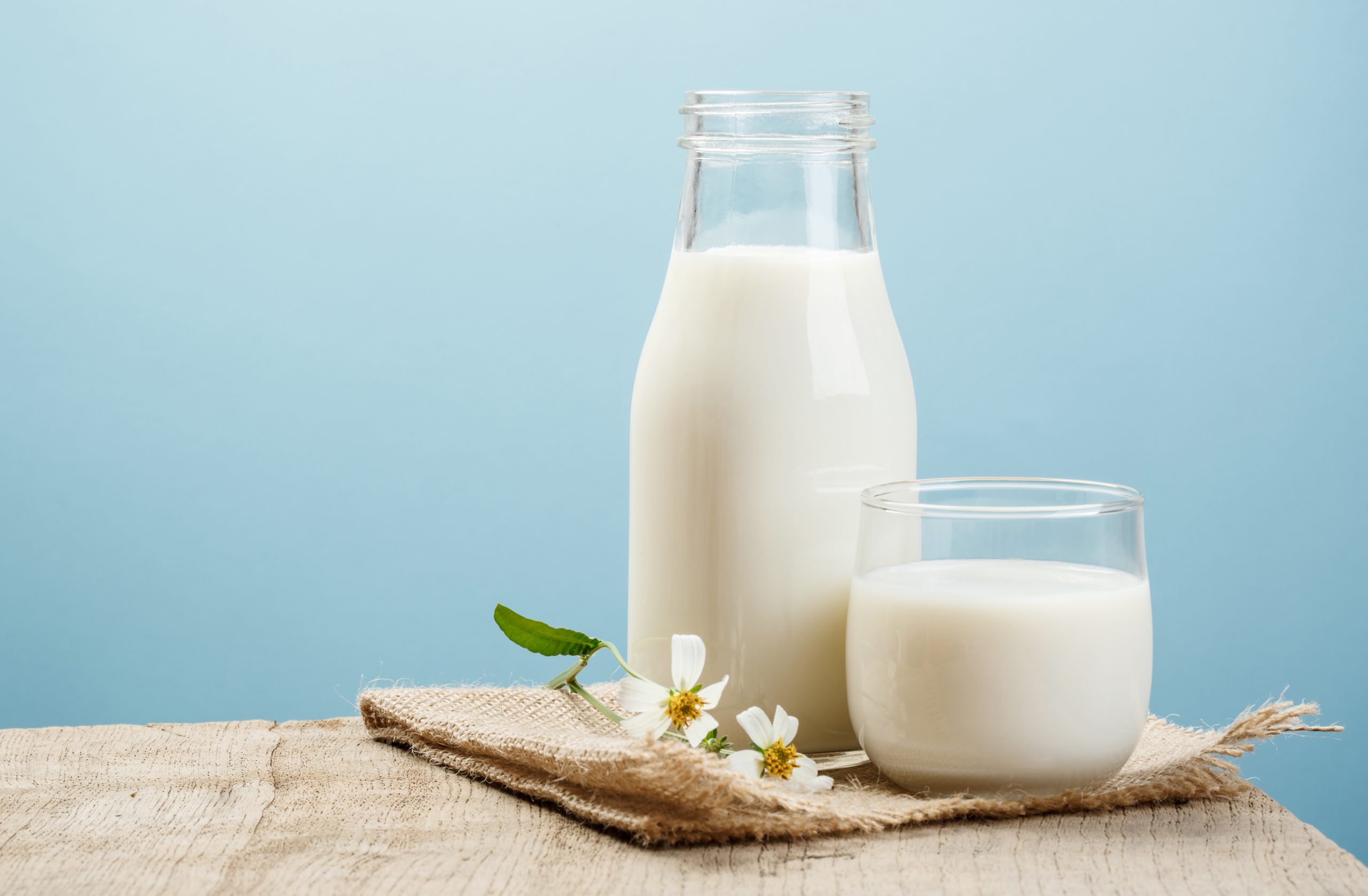 A,Bottle,Of,Milk,And,Glass,Of,Milk,On,A