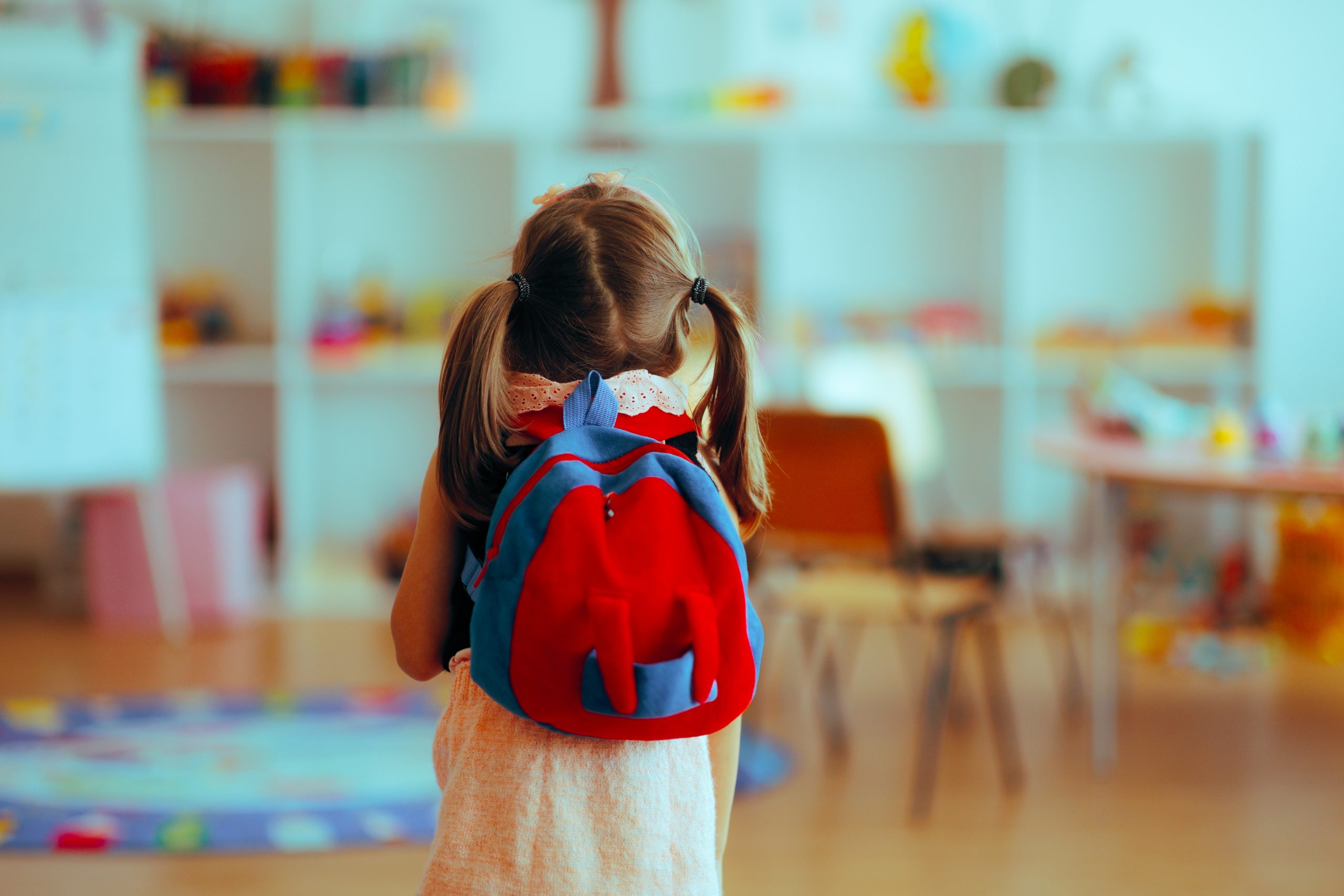 Student,Arriving,In,Class,In,The,First,Day,Of,School.