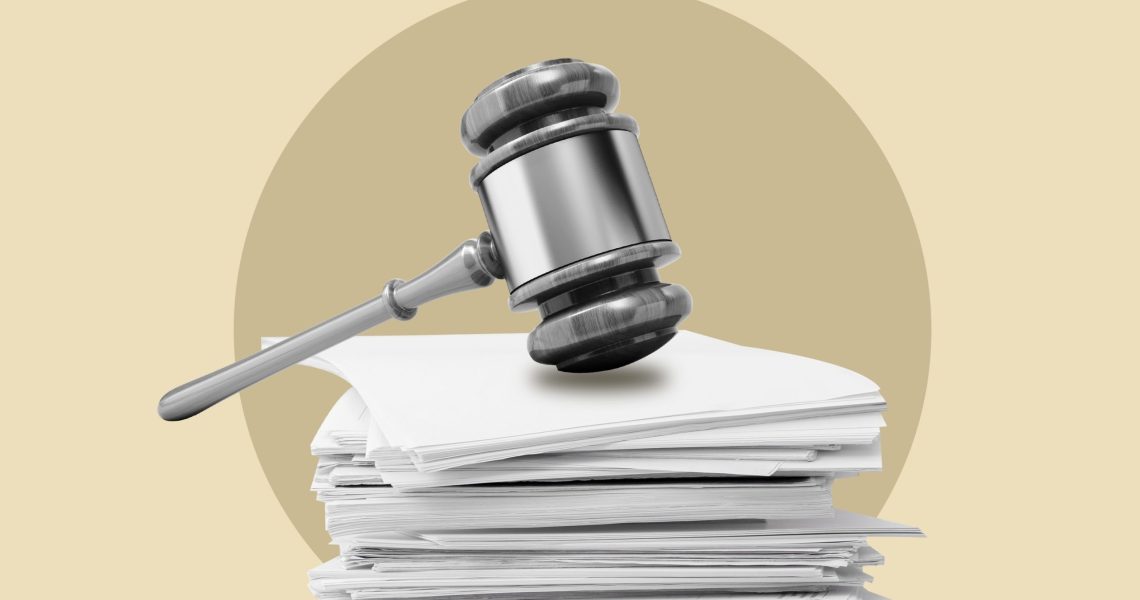 Court,Records,,Lawyer,Gavel,,Pile,Of,Documents,,Solving,Cases,,Justice,