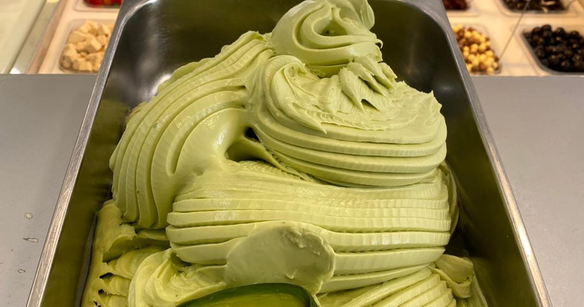 גלידת אבוקדו