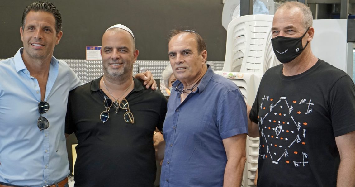 ויקטורי ממשיכה לצמוח בצמח