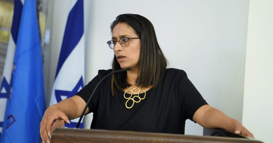 ישיבת מועצה חיפה - עוד שרית גולן שטיינברג