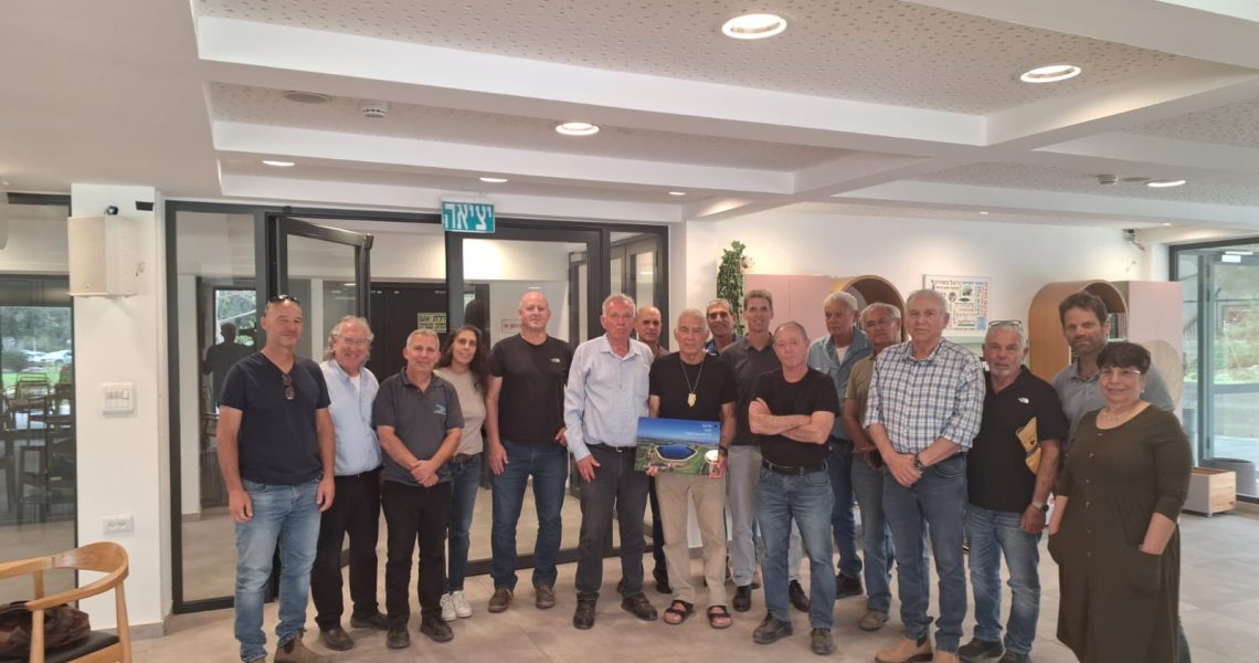 מים לשיראל 1